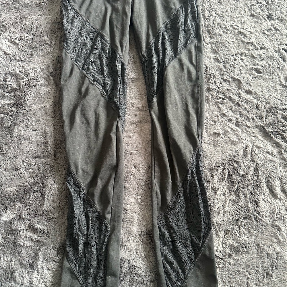 BFit by Beach Bunny scrunch butt black leggings with lace details
